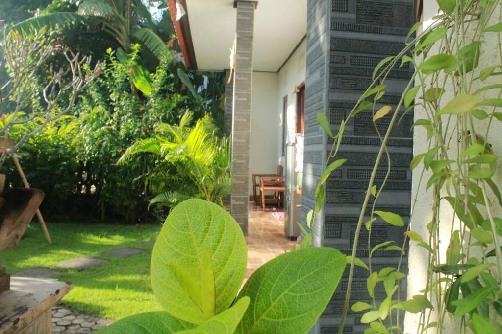 Twins Homestay Canggu Esterno foto