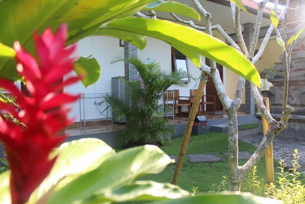 Twins Homestay Canggu Esterno foto