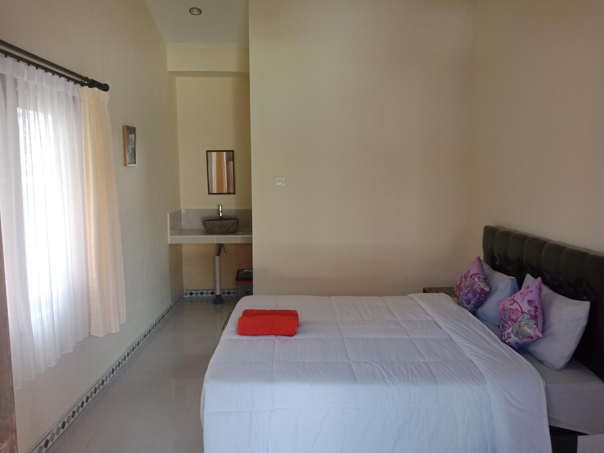Twins Homestay Canggu Esterno foto